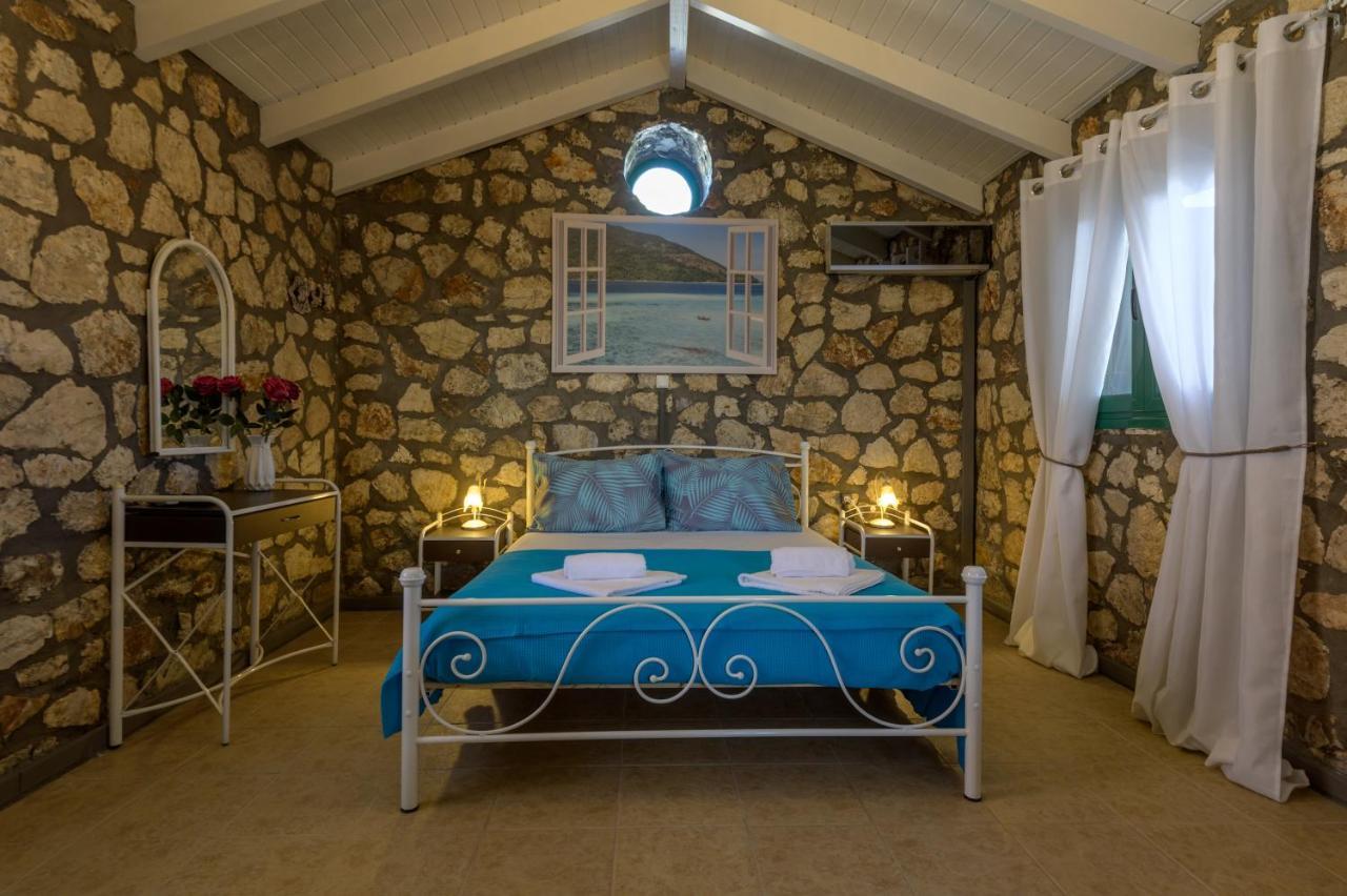 Sofias Cottage Razata Argostoli Bagian luar foto