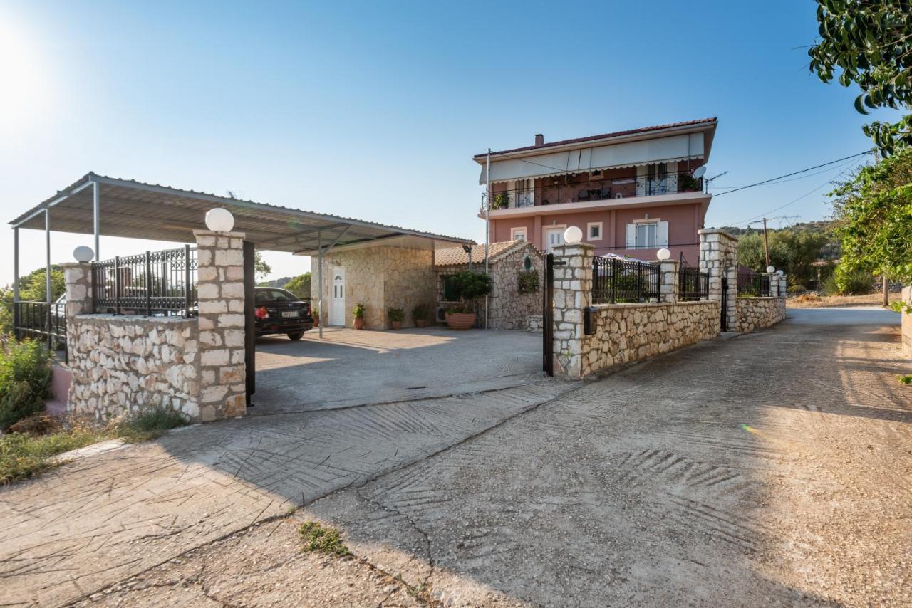 Sofias Cottage Razata Argostoli Bagian luar foto