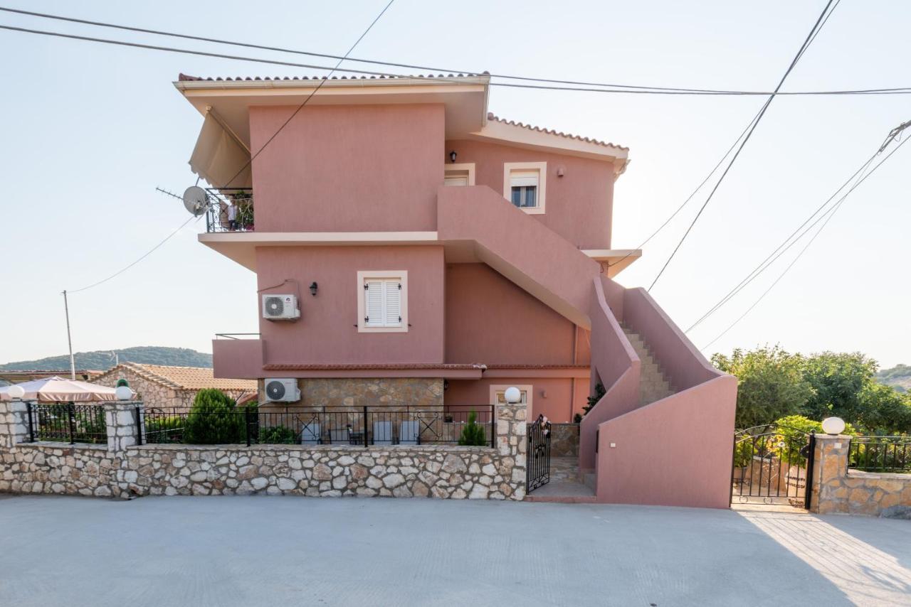 Sofias Cottage Razata Argostoli Bagian luar foto