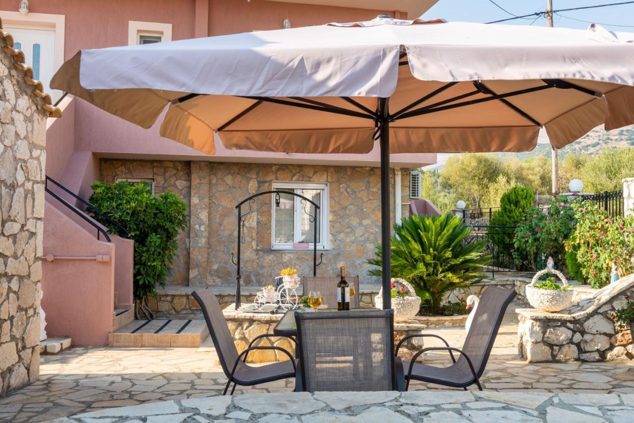 Sofias Cottage Razata Argostoli Bagian luar foto